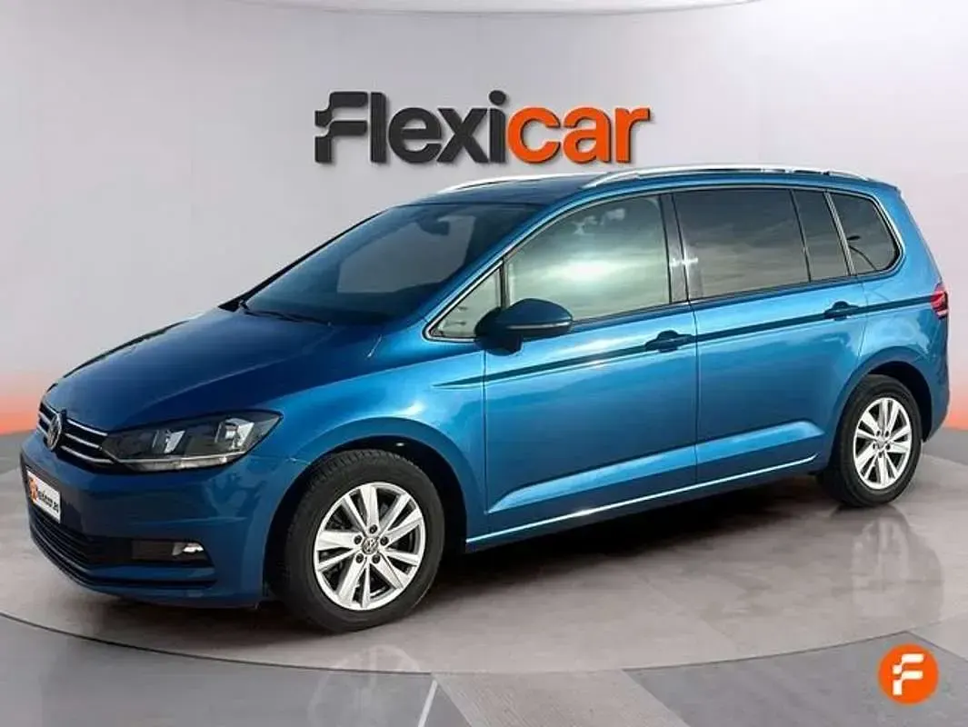Usado VW Touran Advance 116 CV (85 kW) 2020 Azul Monovolumen