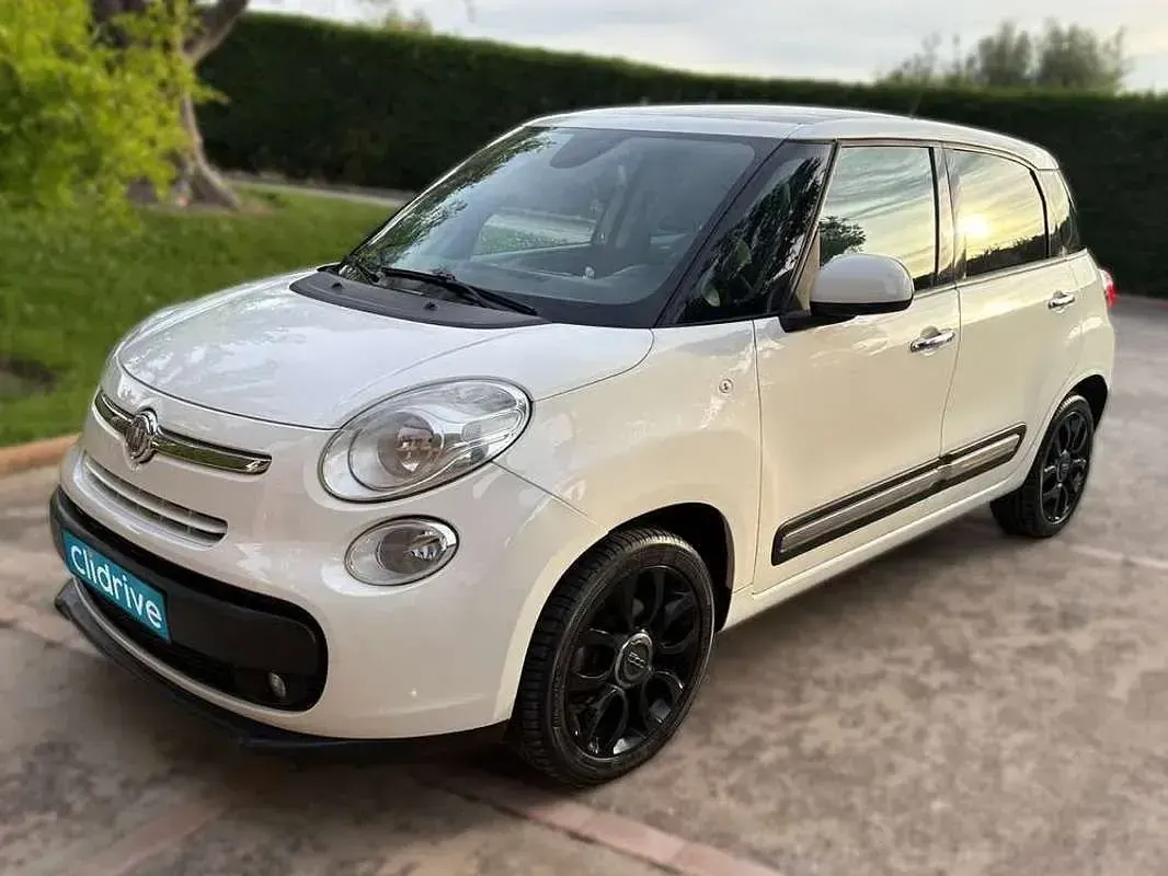 Usado Fiat 500L 84 CV (61 kW) 2013 Blanco Monovolumen
