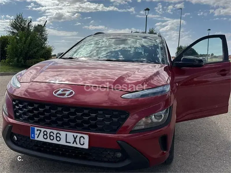Usado Hyundai Kona 141 CV (103 kW) 2022 Rojo SUV