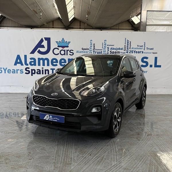 Usado Kia Sportage 136 CV (100 kW) 2021 Gris / plata SUV
