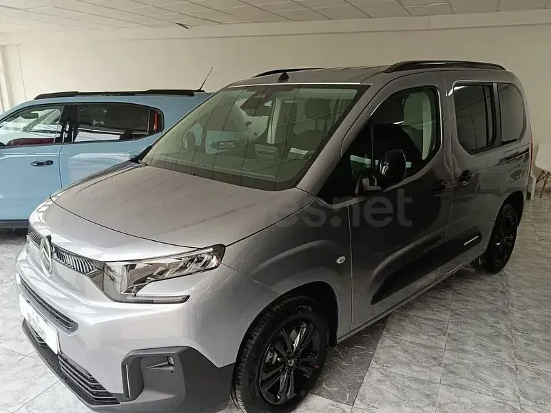 Nuevo Citroën Berlingo 100 CV (73 kW) 2026 Gris / plata Monovolumen
