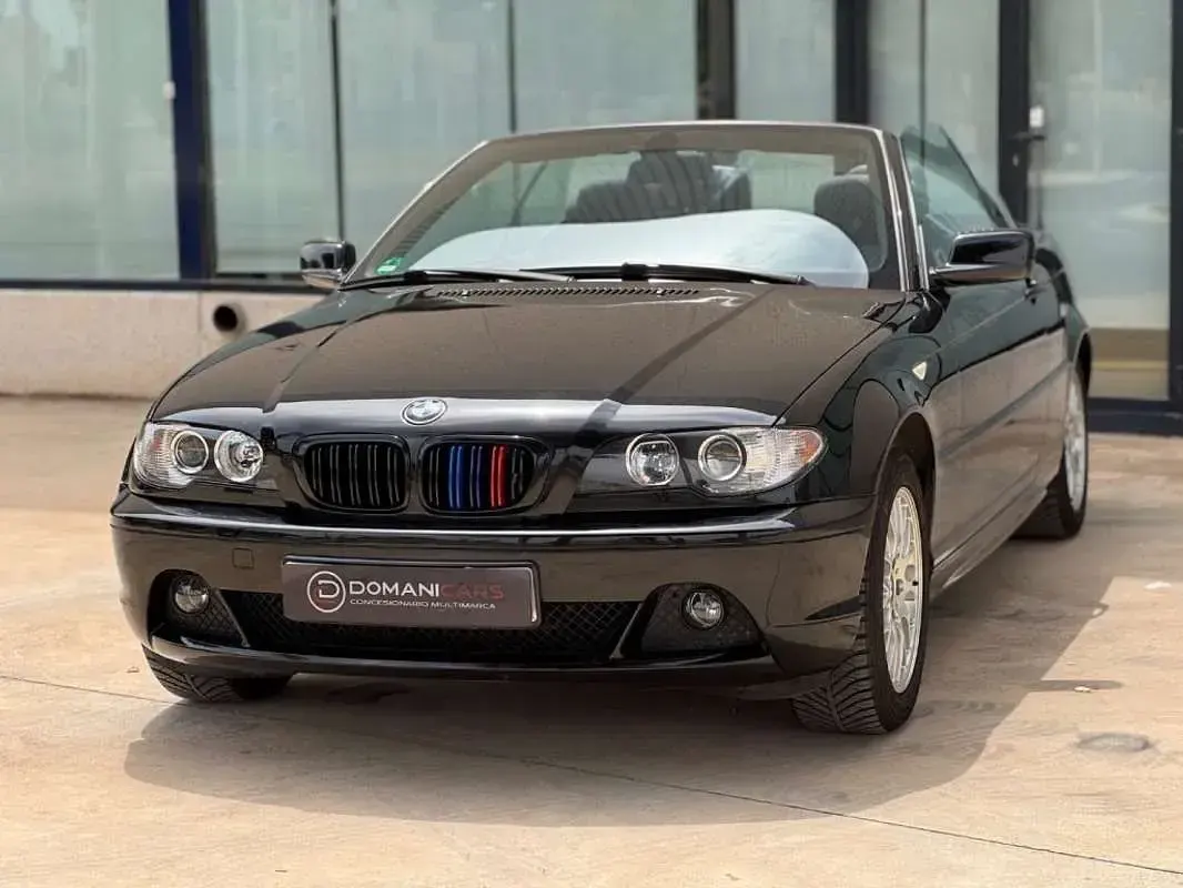 Usado BMW 318 Cabriolet 143 CV (105 kW) 2003 Negro Descapotable