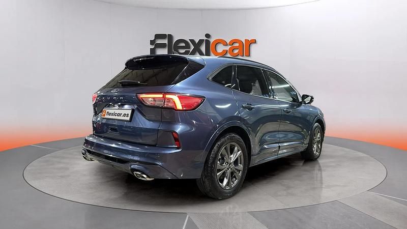 Usado Ford Kuga ST-Line 150 CV (110 kW) 2022 Azul SUV