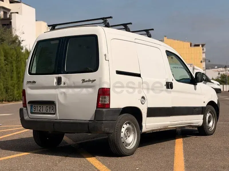 Usado Citroën Berlingo First 75 CV (55 kW) 2010 Blanco Monovolumen