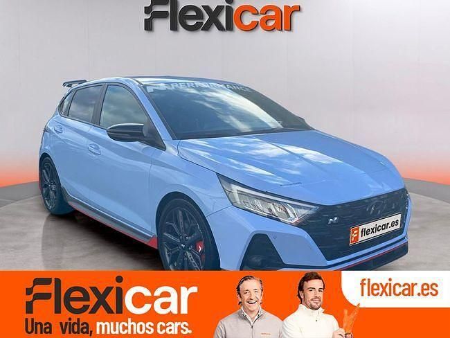 Azul Usado 2023 Hyundai i20 | 29.990 € - Imagen 1/4