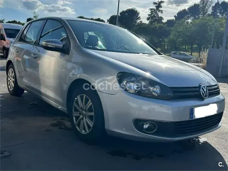 Usado VW Golf VI Advance 105 CV (77 kW) 2011 Blanco Utilitario