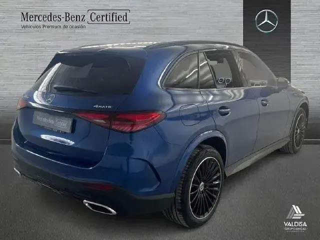 Usado Mercedes GLC300e 333 CV (244 kW) 2026 Azul espectral SUV