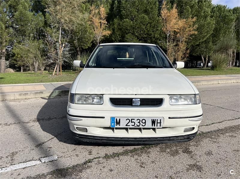 Usado Seat Toledo 100 CV (73 kW) 1998 Blanco Berlina