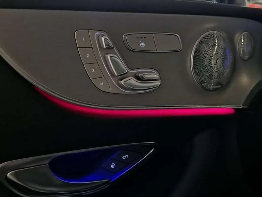 Usado Mercedes E400 340 CV (250 kW) 2020 Negro Coupe