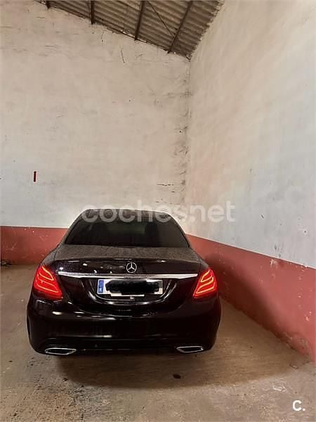 Usado Mercedes C200 AMG line 136 CV (100 kW) 2016 Negro Berlina