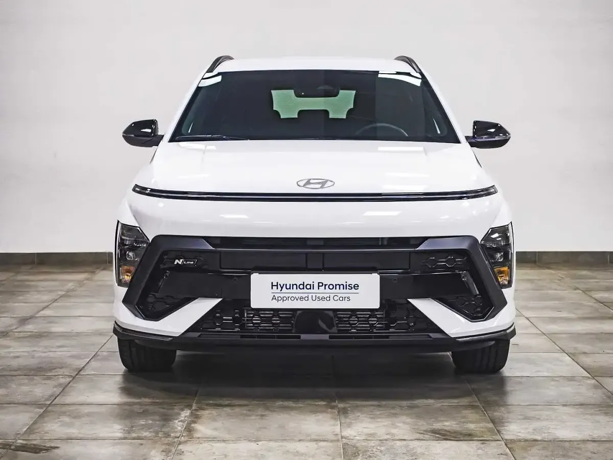 Usado Hyundai Kona N Line 120 CV (88 kW) 2023 Atlas white SUV