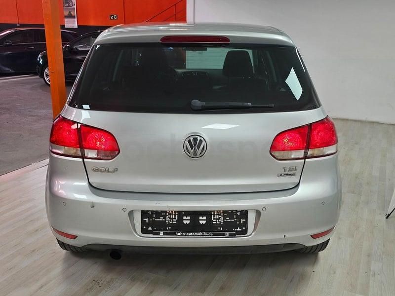 Usado VW Golf VI Advance 105 CV (77 kW) 2011 Gris / plata Utilitario