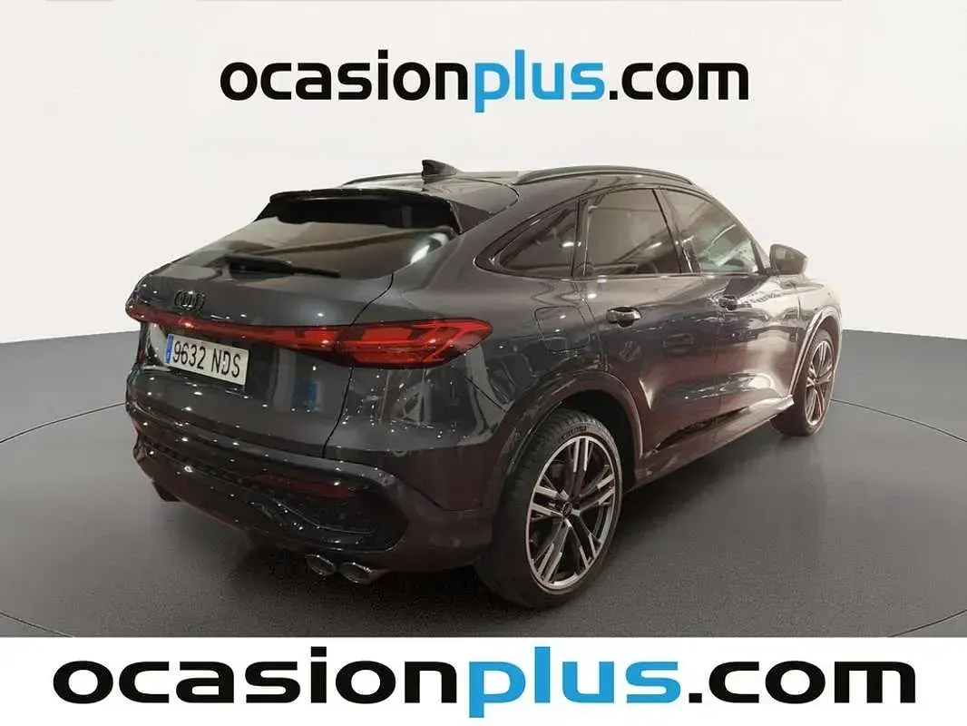 Usado Audi SQ5 Sportback 367 CV (269 kW) 2025 Gris SUV