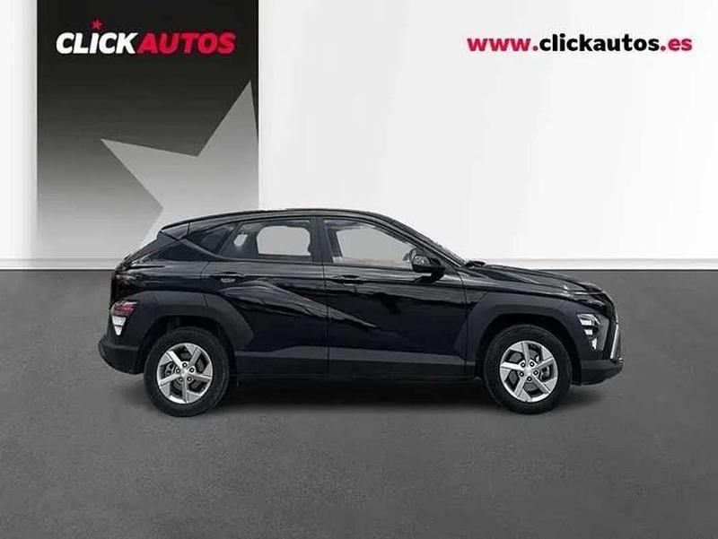 Usado Hyundai Kona 120 CV (88 kW) 2024 Negro SUV