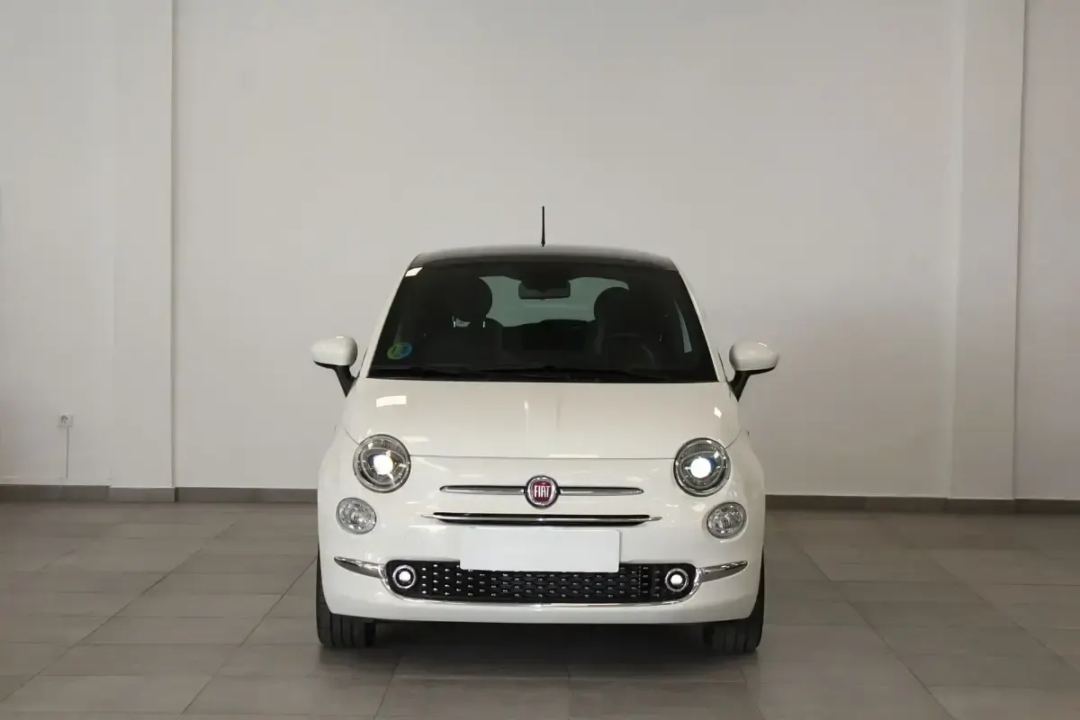 Usado Fiat 500 Dolcevita 71 CV (52 kW) 2023 Beige Utilitario