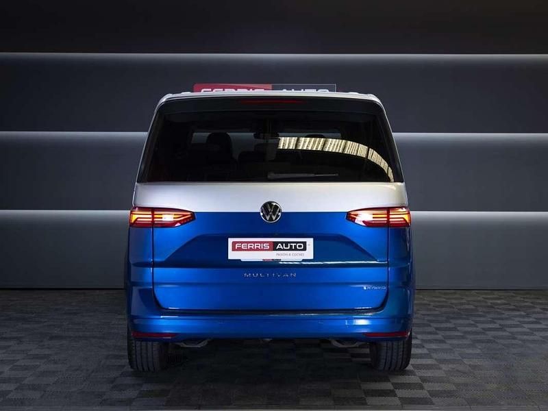 Usado VW Multivan Life 218 CV (160 kW) 2022 Gris / plata Van