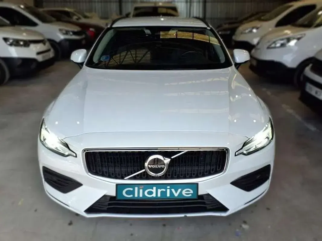 Brugt Volvo V60 Core 197 HK (144 kW) 2023 Hvid Stationcar