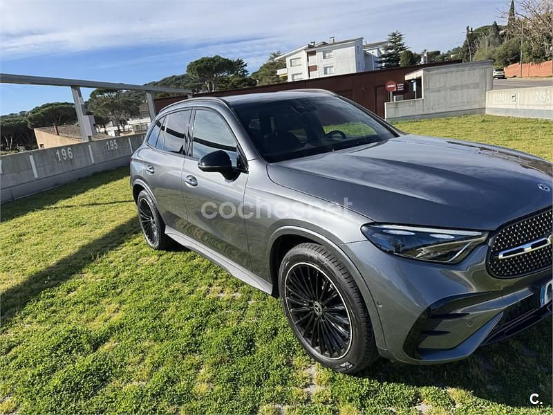Usado Mercedes GLC220 197 CV (144 kW) 2023 Gris / plata SUV