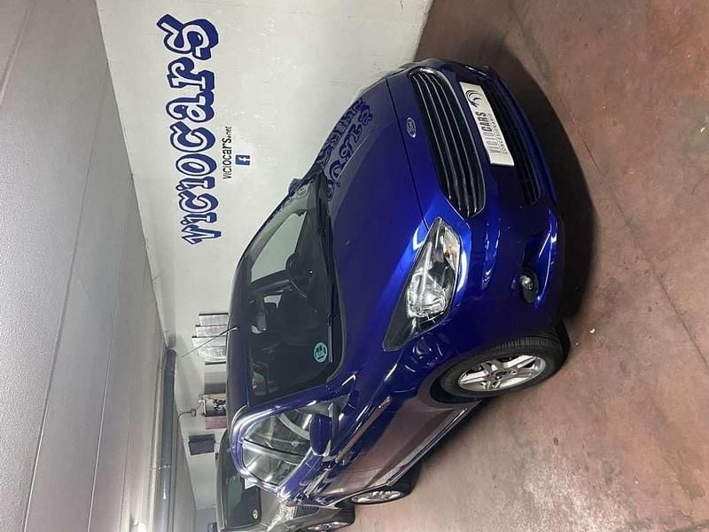 Azul Usado 2017 Ford Ka Plus Ultimate Utilitario | 7999 € (Precio justo) - Imagen 1/4