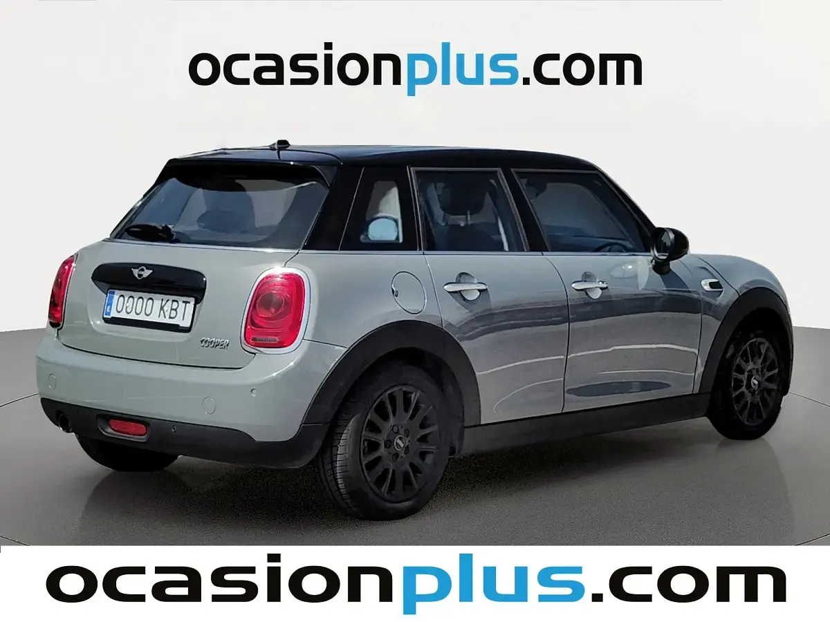 Usado Mini Cooper 136 CV (100 kW) 2017 Gris Utilitario