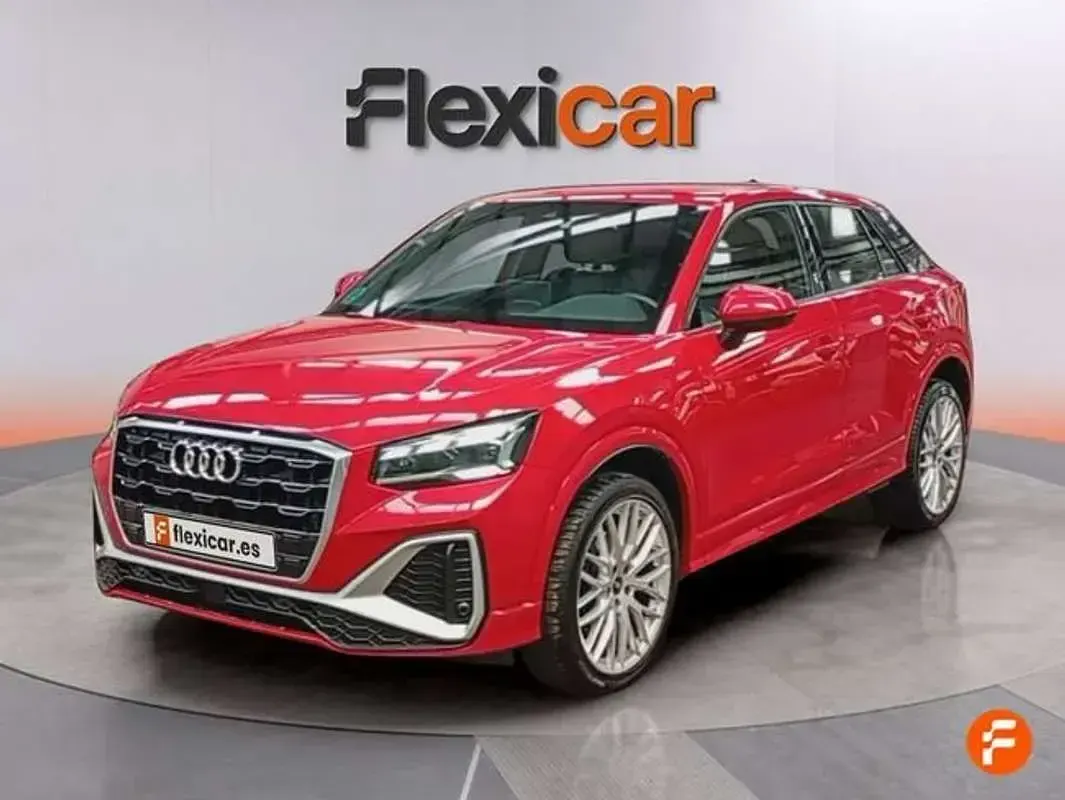 Usado Audi Q2 Premium 150 CV (110 kW) 2024 Rojo SUV