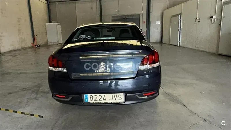 Usado Peugeot 508 Active 120 CV (88 kW) 2016 Azul Berlina
