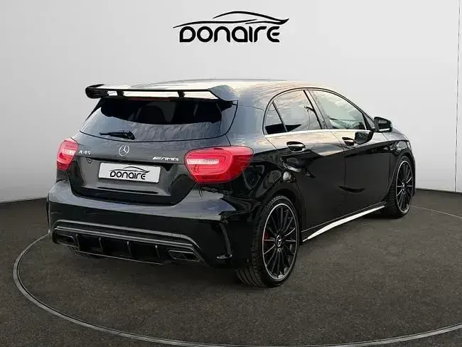 Usado Mercedes A45 AMG AMG 360 CV (264 kW) 2013 Negro Utilitario
