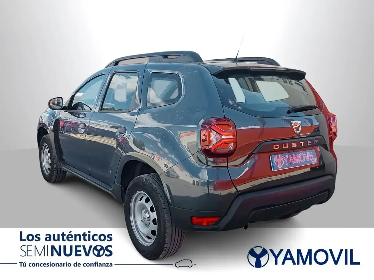 Begagnad Dacia Duster Essentiel 100 HK (73 kW) 2022 Grå SUV