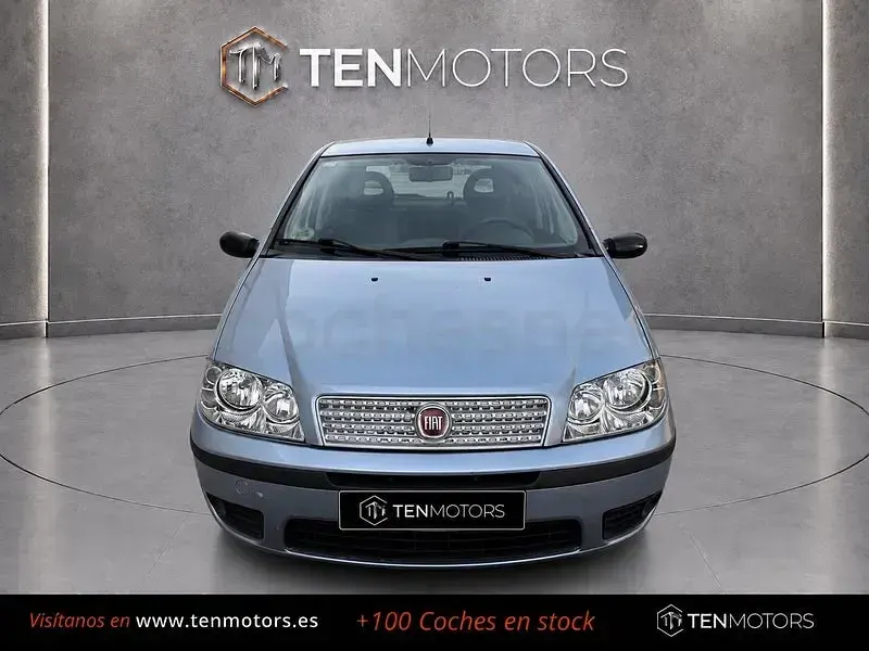 Usado Fiat Punto Classica 70 CV (51 kW) 2008 Azul Utilitario