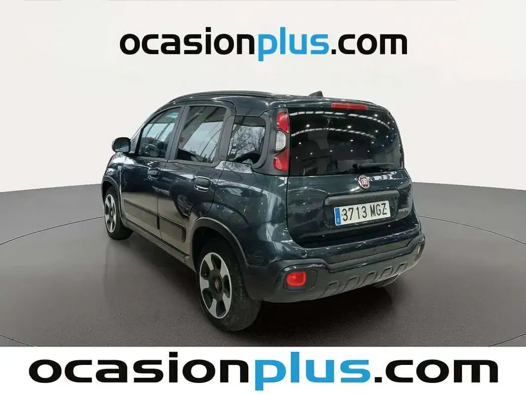 Usado Fiat Panda Cross Cross 69 CV (50 kW) 2023 Verde Utilitario