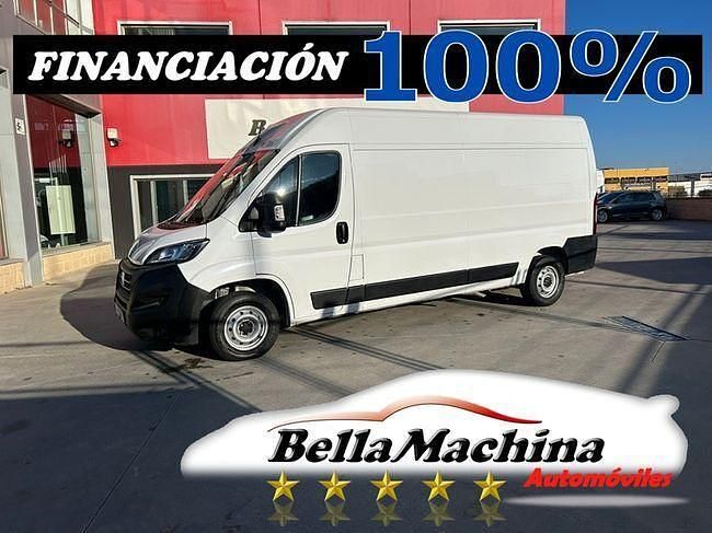 Blanco Usado 2023 Fiat Ducato Van | 23.760 € - Imagen 1/4