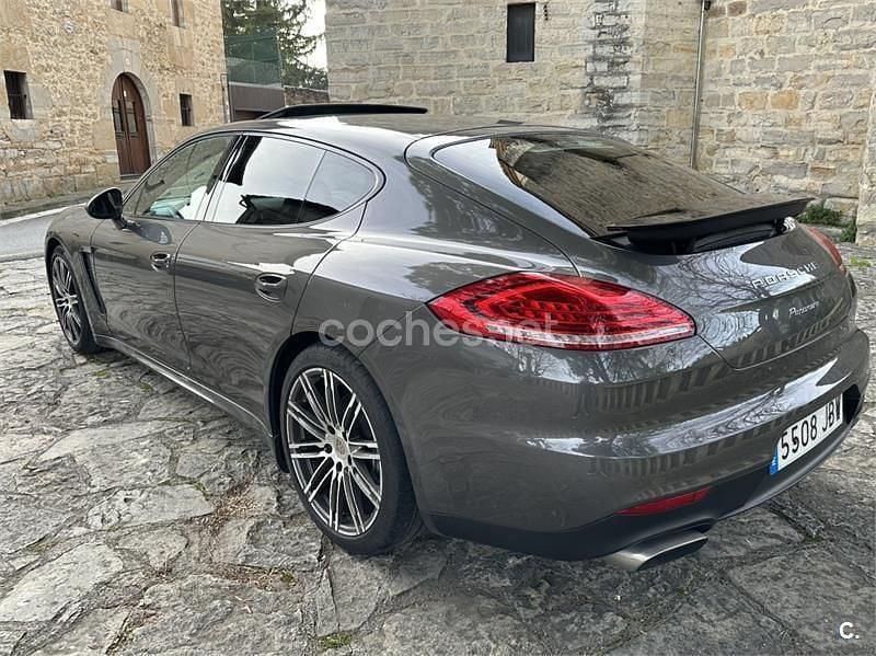 Usado Porsche Panamera 300 CV (220 kW) 2015 Marrón Utilitario