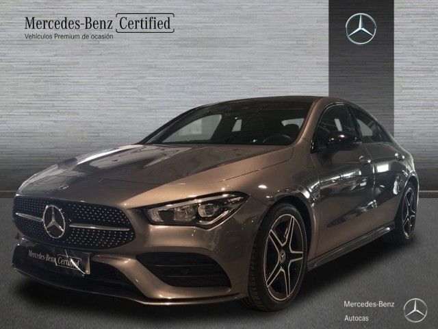 Gris montaña Usado 2020 Mercedes CLA200 | 39.900 € - Imagen 1/4