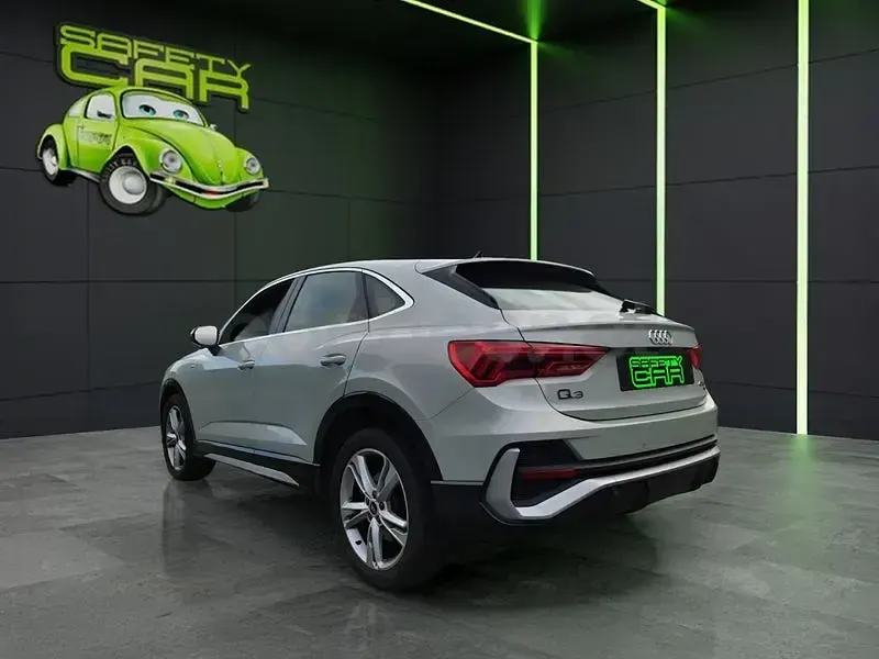 Usado Audi Q3 Sportback S-Line 230 CV (169 kW) 2020 Gris / plata SUV