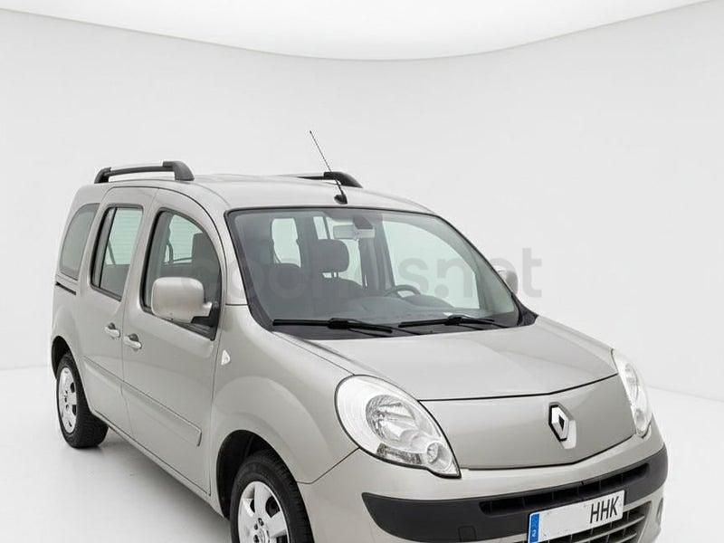 Usado Renault Kangoo Expression 85 CV (62 kW) 2011 Beige Monovolumen
