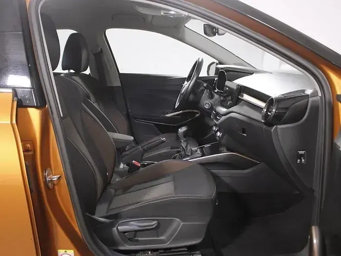 Usado Skoda Fabia Style 110 CV (80 kW) 2022 Naranja Utilitario