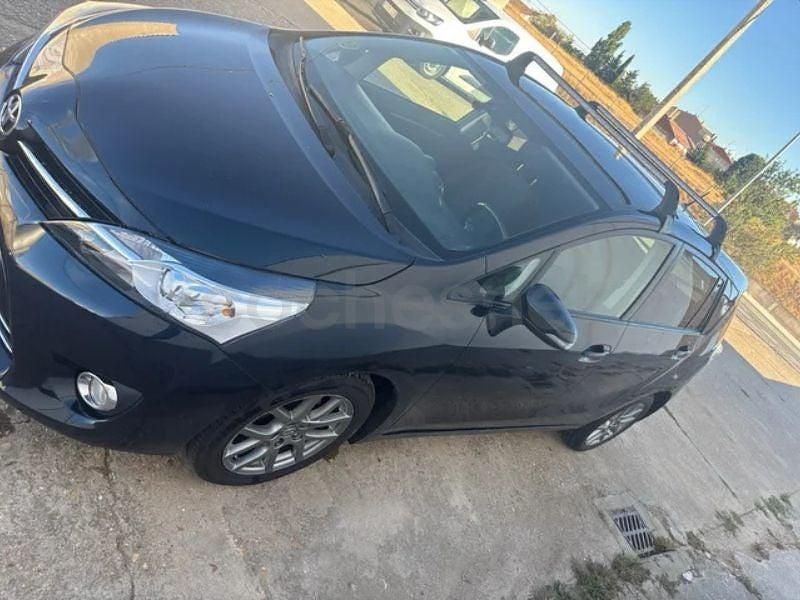 Usado Toyota Verso Comfort 112 CV (82 kW) 2014 Negro Monovolumen