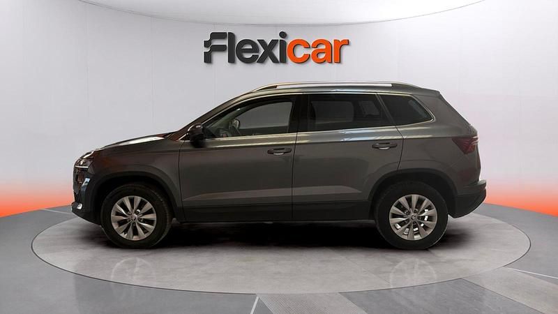 Usado Skoda Karoq Ambition 150 CV (110 kW) 2023 Gris SUV