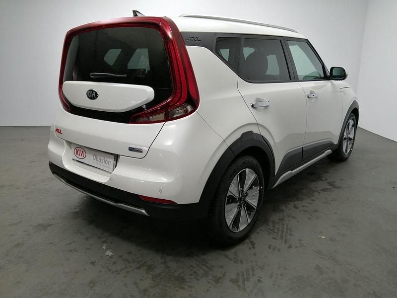 Usado Kia Soul EV 150 kW (204 CV) 2020 Blanco SUV