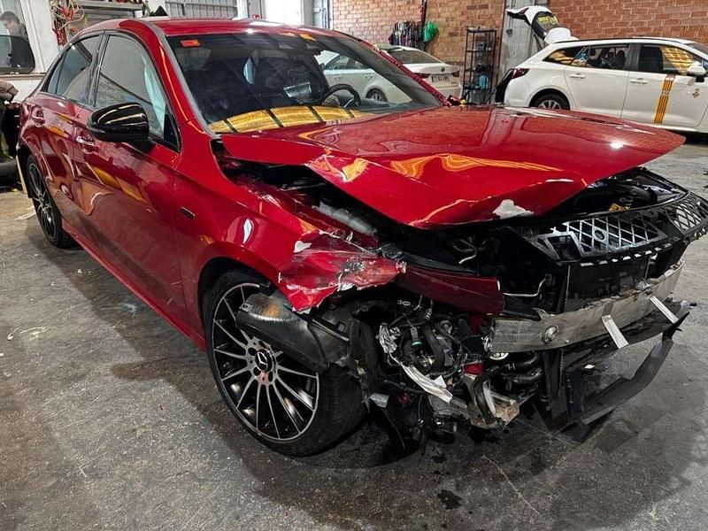 Usado Mercedes A250 218 CV (160 kW) 2021 Berlina