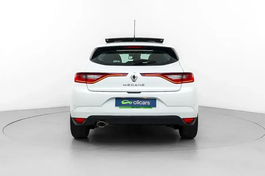 Usado Renault Mégane III Zen 130 CV (95 kW) 2016