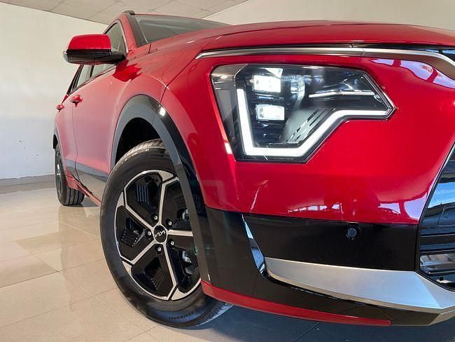 Nuevo Kia Niro 129 CV (94 kW) 2026 Rojo SUV