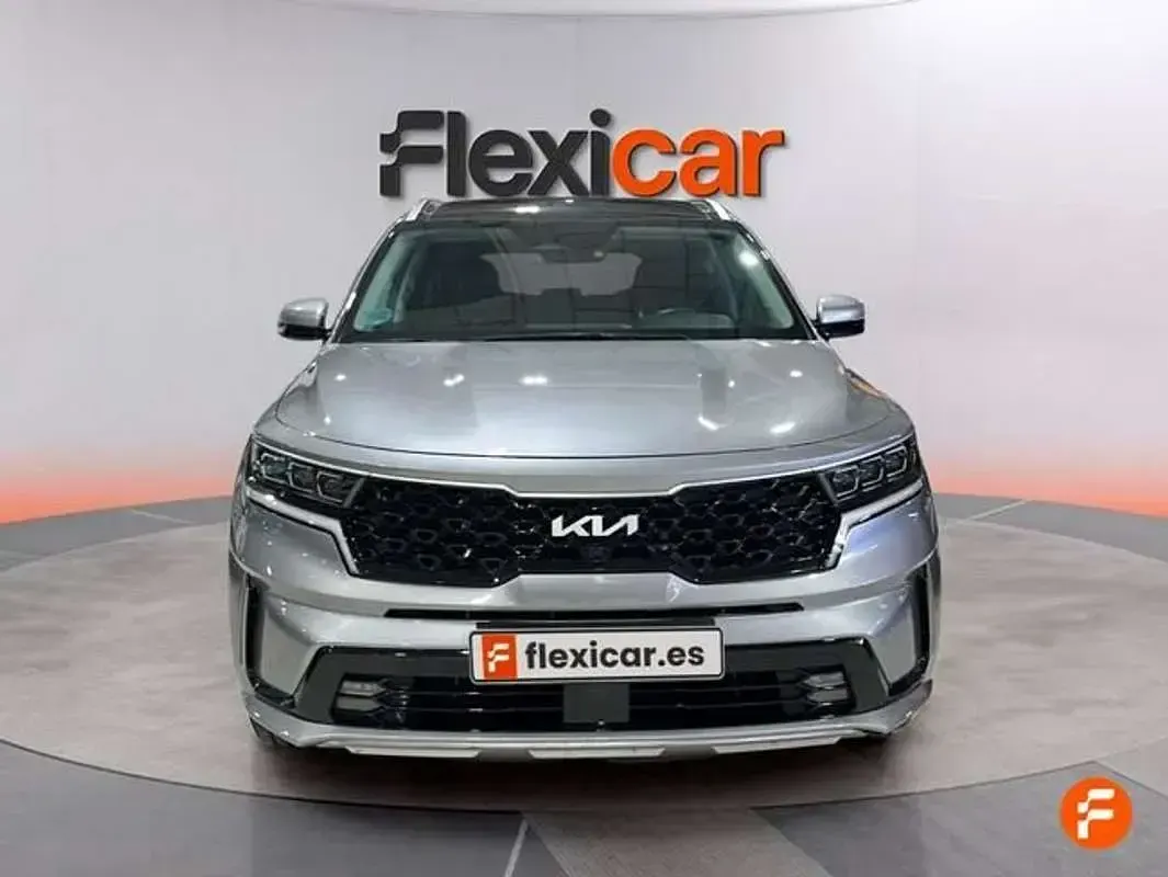 Usado Kia Sorento 193 CV (141 kW) 2023 Gris SUV