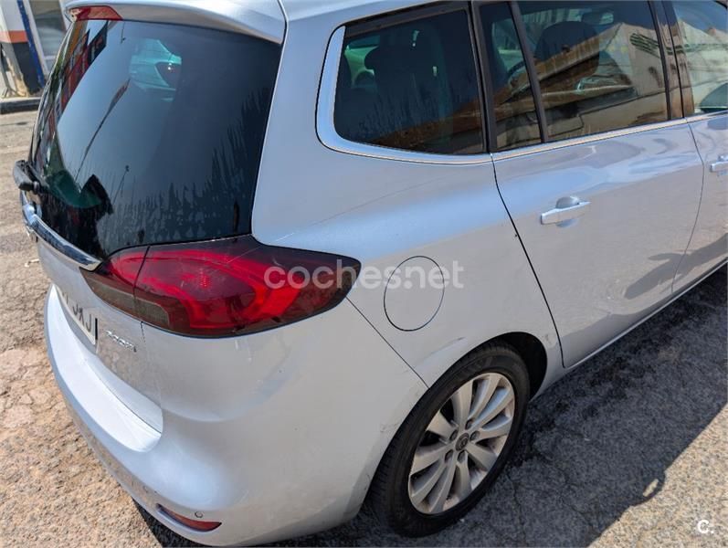 Gris / plata Usado 2017 Opel Zafira Excellence Monovolumen | 11.000 € (Precio justo) - Imagen 1/4