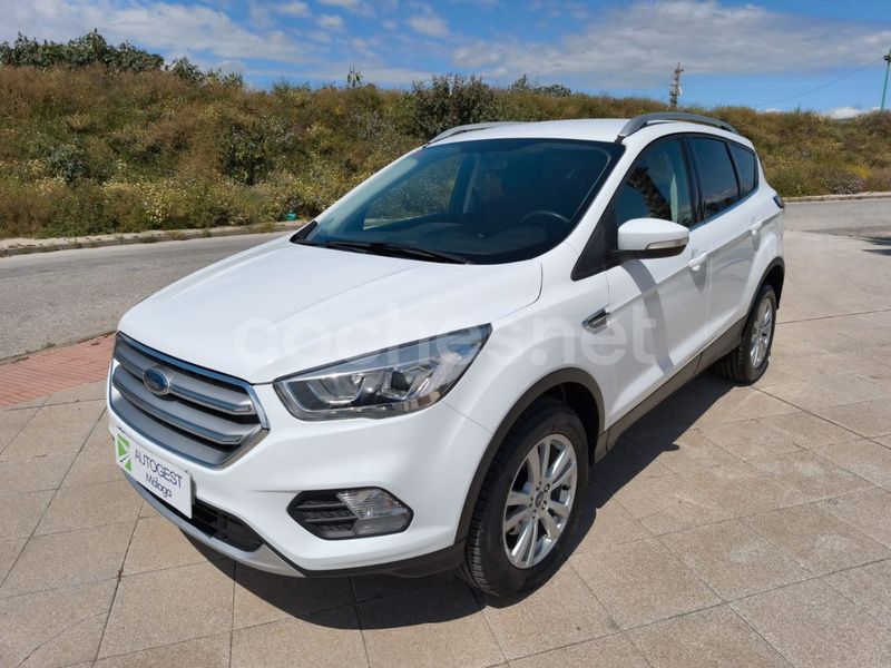 Blanco Usado 2019 Ford Kuga Trend SUV | 15.995 € (Precio justo) - Imagen 1/4