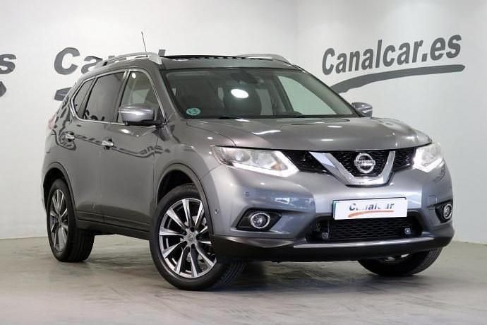 Usado Nissan X-Trail Tekna 131 CV (96 kW) 2016 Gris SUV