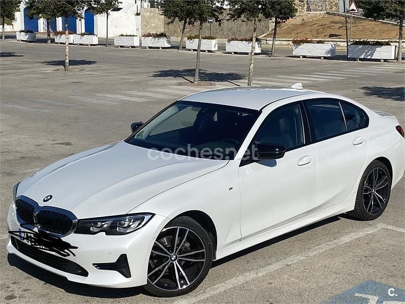 Usado BMW 318 150 CV (110 kW) 2019 Blanco Berlina