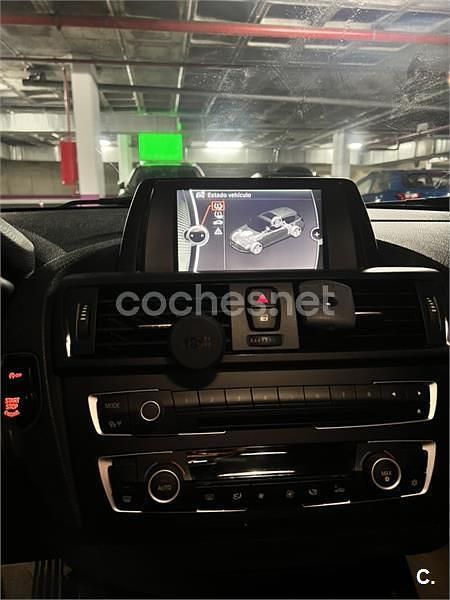 Usado BMW 118 Sport Line 170 CV (125 kW) 2012 Gris / plata Utilitario