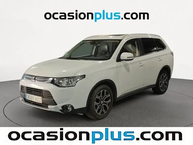 Blanco Usado 2014 Mitsubishi Outlander SUV | 12.690 € (Precio justo) - Imagen 1/4