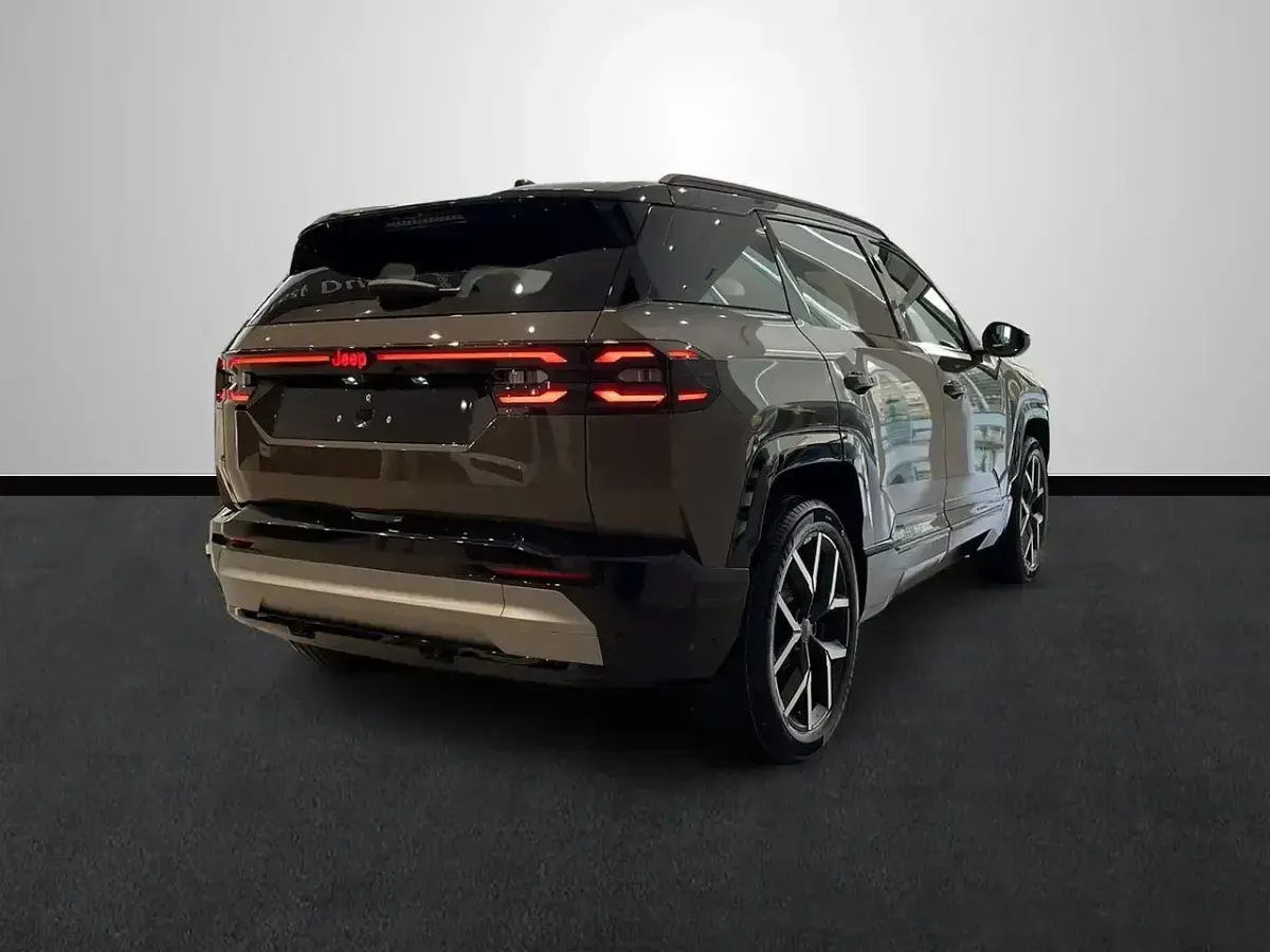 Nuevo Jeep Compass 156 kW (213 CV) 2026 Marrón SUV
